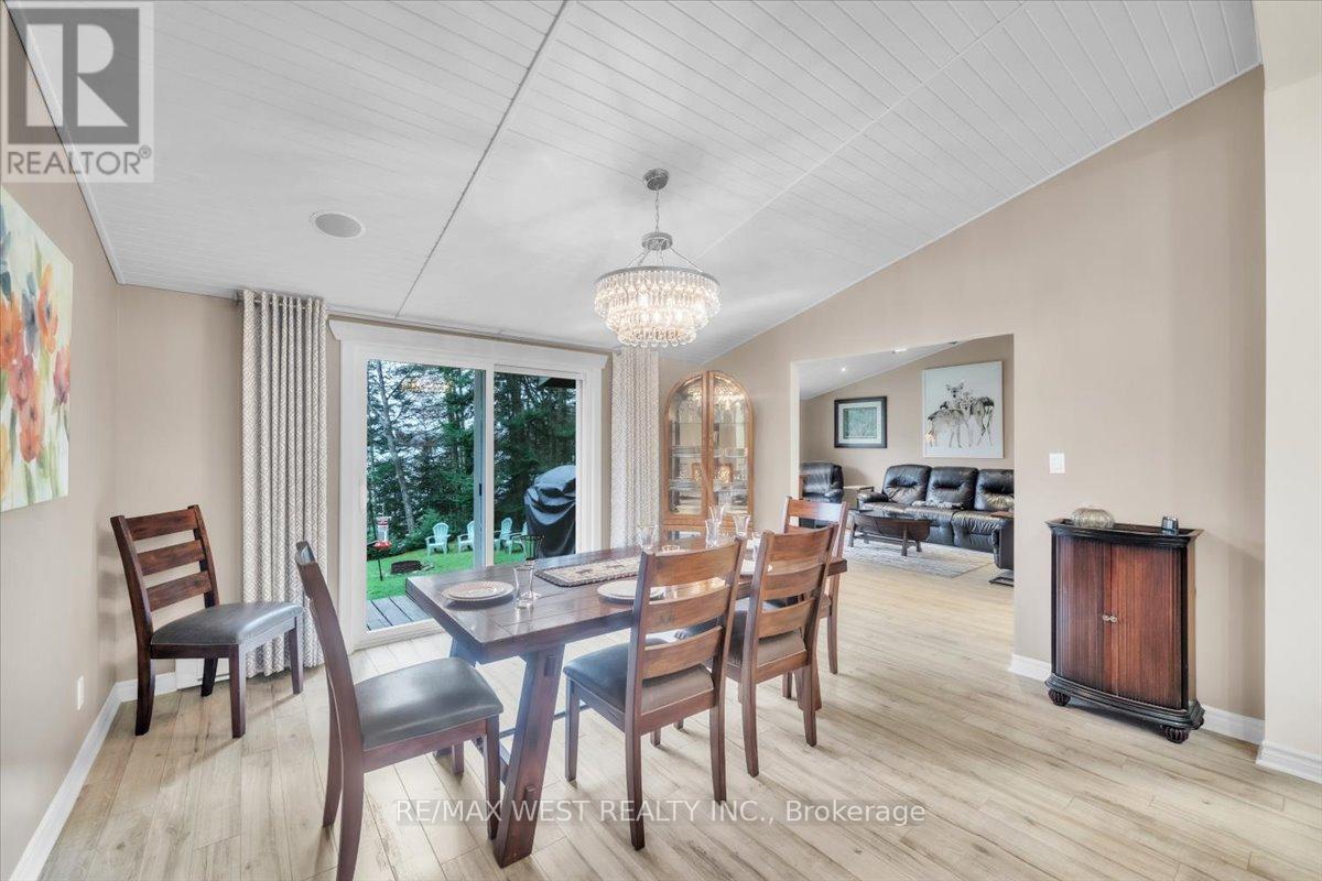 1017 Rays Lane, Minden Hills, Ontario  K0M 2K0 - Photo 8 - X12131966