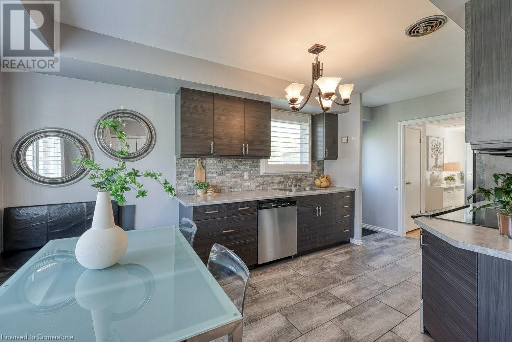 1014b Nesbitt Crescent, Woodstock, Ontario  N4S 7P1 - Photo 6 - 40727877
