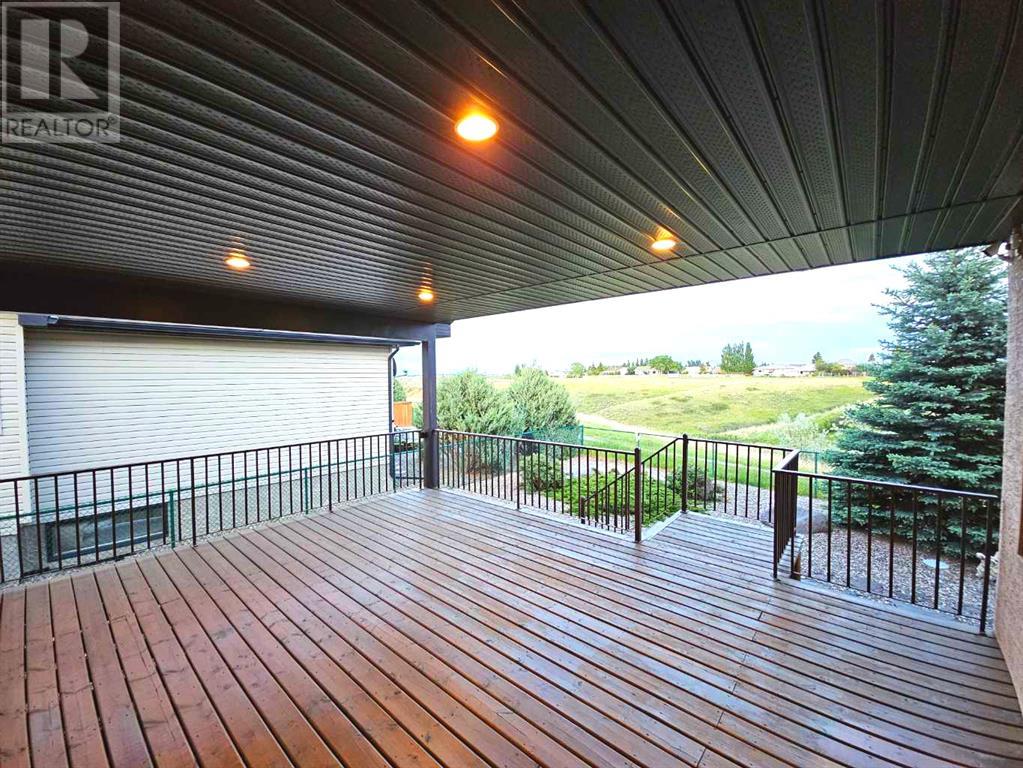 32 Canyoncrest Point W, Lethbridge, Alberta  T1K 7Y4 - Photo 11 - A2228106