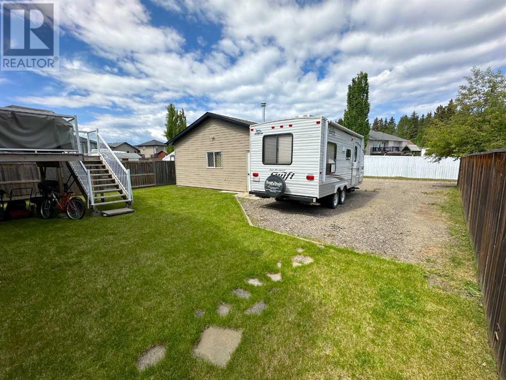 4406 58 Streetclose, Rocky Mountain House, Alberta  T4T 0A1 - Photo 28 - A2225972