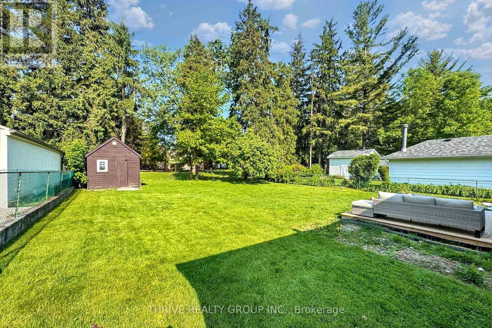 Upper - 205 Trowbridge Avenue, London South, Ontario  N6J 3M2 - Photo 17 - X12206467