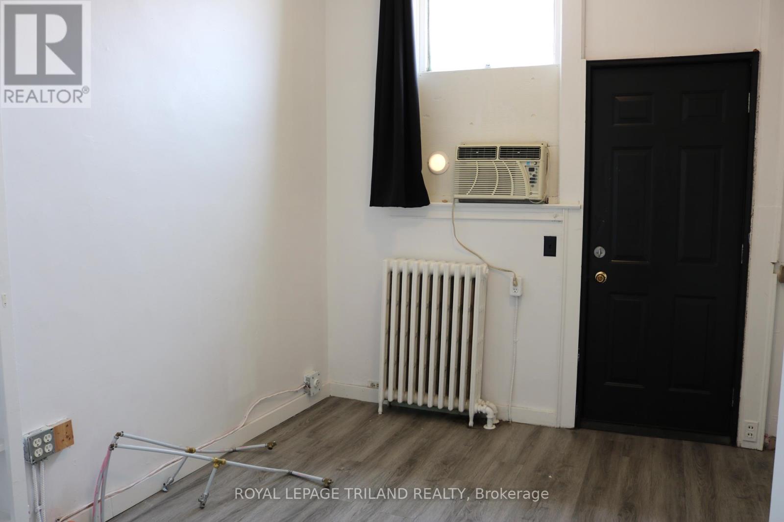 548 Talbot Street, St. Thomas, Ontario  N5P 1C4 - Photo 24 - X12206492