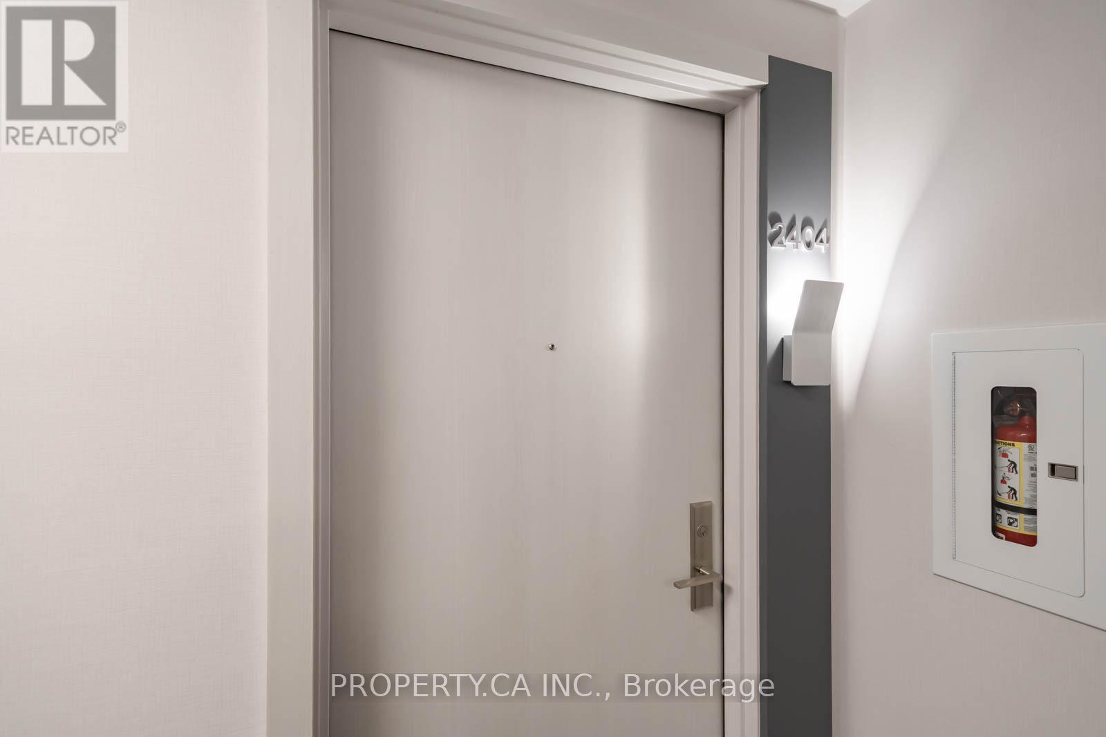 2404 - 30 Samuel Wood Way, Toronto, Ontario  M9B 0H9 - Photo 19 - W12117579