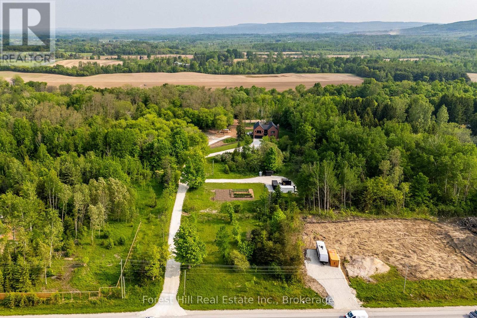 854 Sixth Street, Clearview, Ontario  L9Y 3Y9 - Photo 43 - S12196016