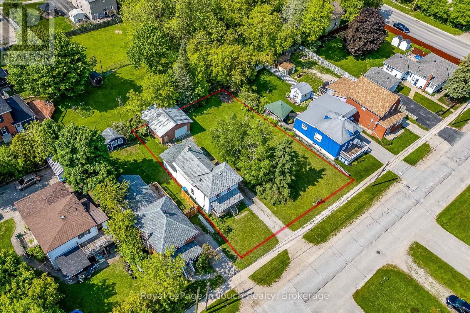 242 Barnett Avenue, Midland, Ontario  L4R 1N1 - Photo 7 - S12202254