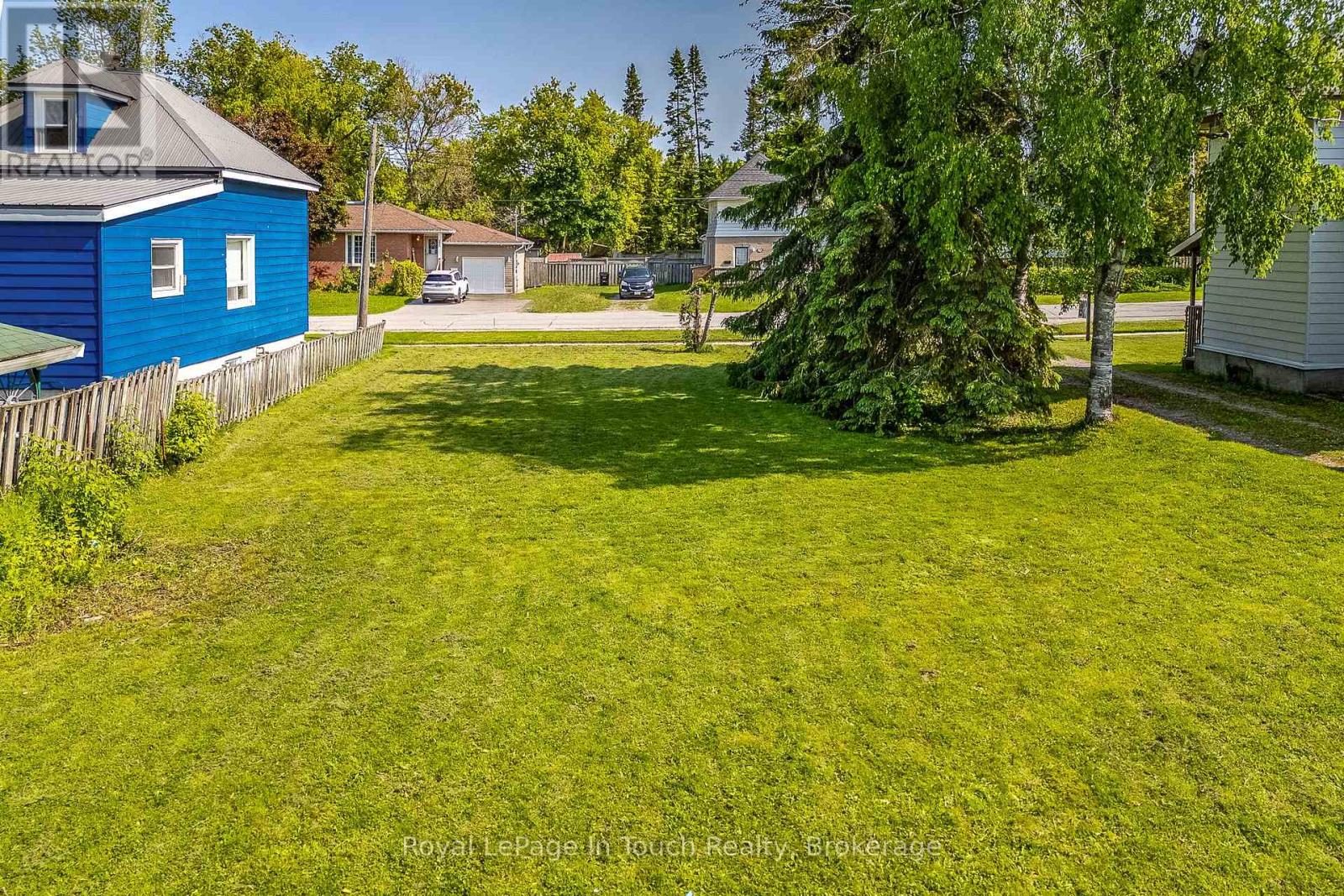 242 Barnett Avenue, Midland, Ontario  L4R 1N1 - Photo 12 - S12202254