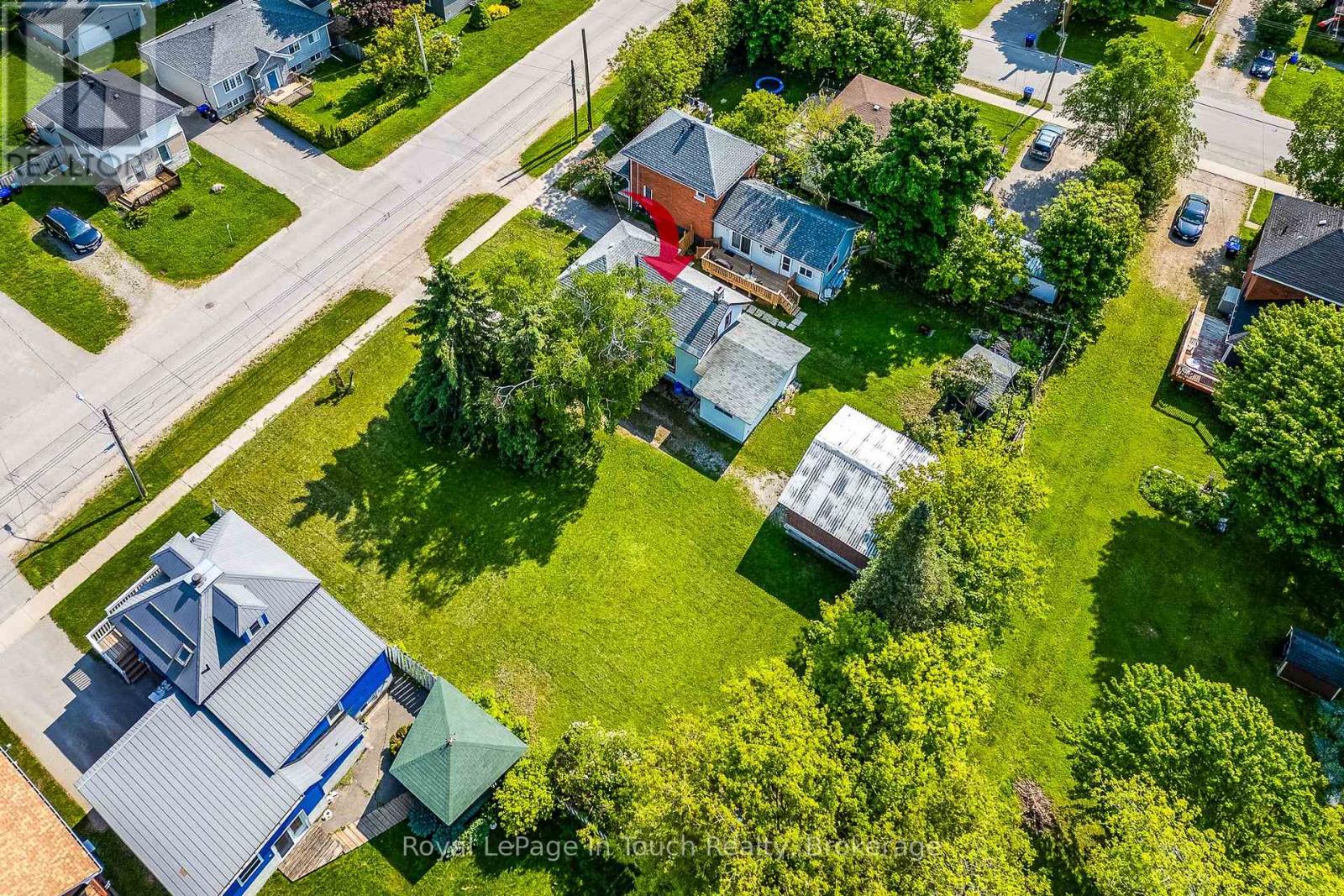 242 Barnett Avenue, Midland, Ontario  L4R 1N1 - Photo 6 - S12202254