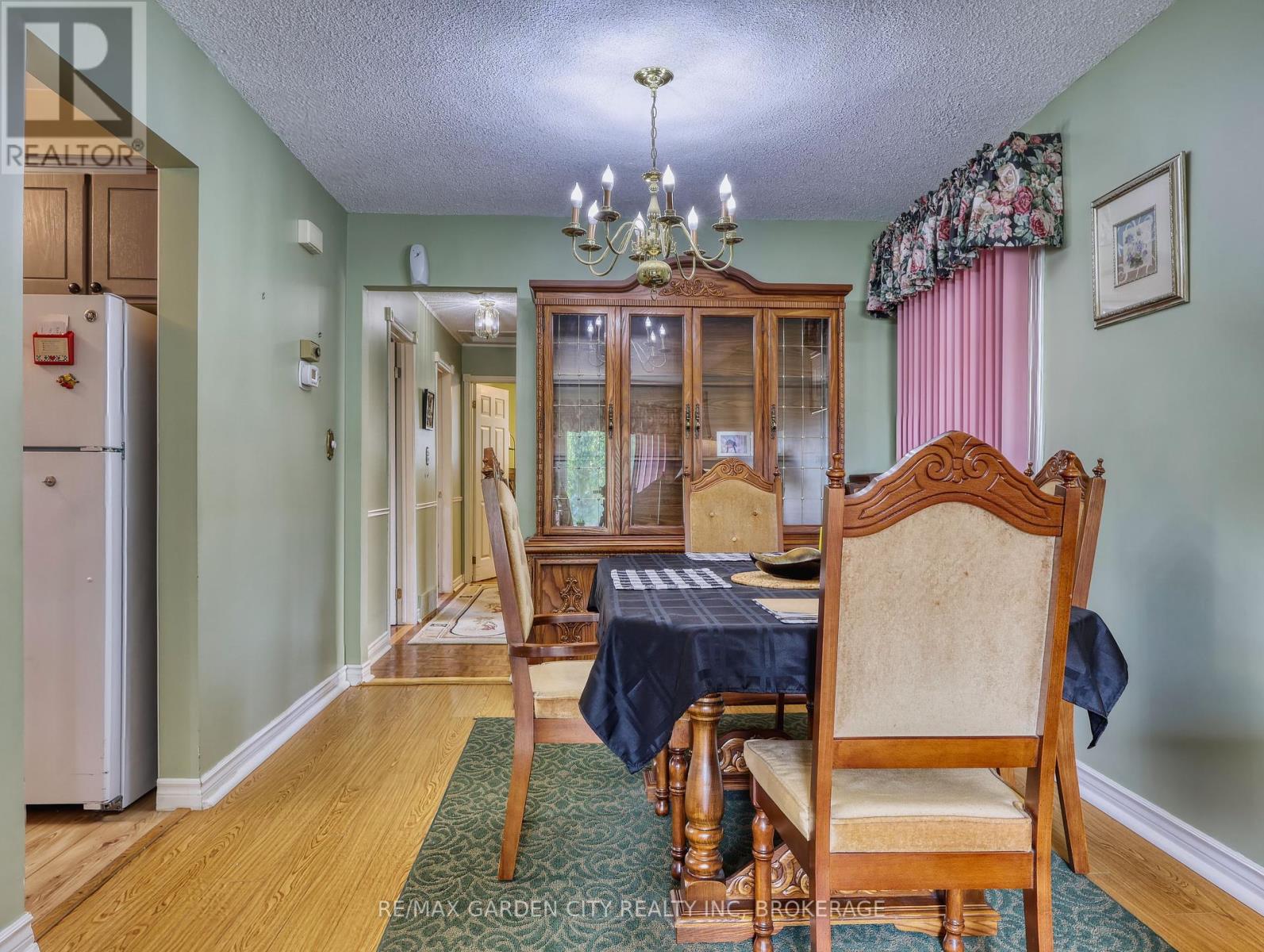 101 Keefer Road, Thorold, Ontario  L2V 4M8 - Photo 16 - X12206488