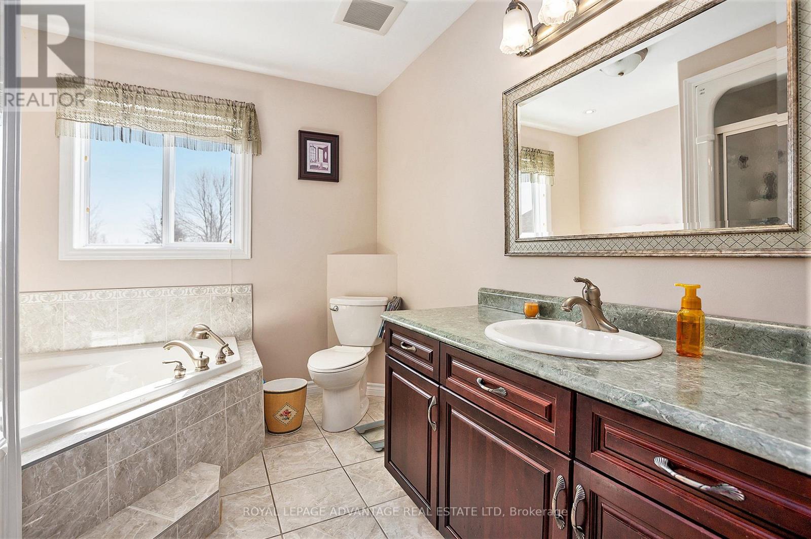521 Crain Drive, Drummond/north Elmsley, Ontario  K7H 3C9 - Photo 20 - X12206390
