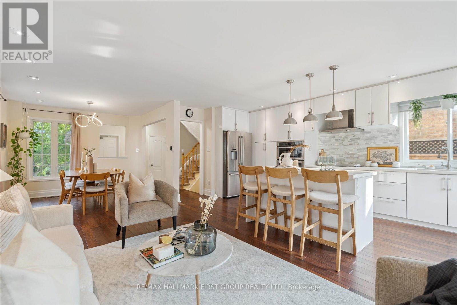 27 Shenandoah Drive, Whitby, Ontario  L1P 1S9 - Photo 9 - E12206281