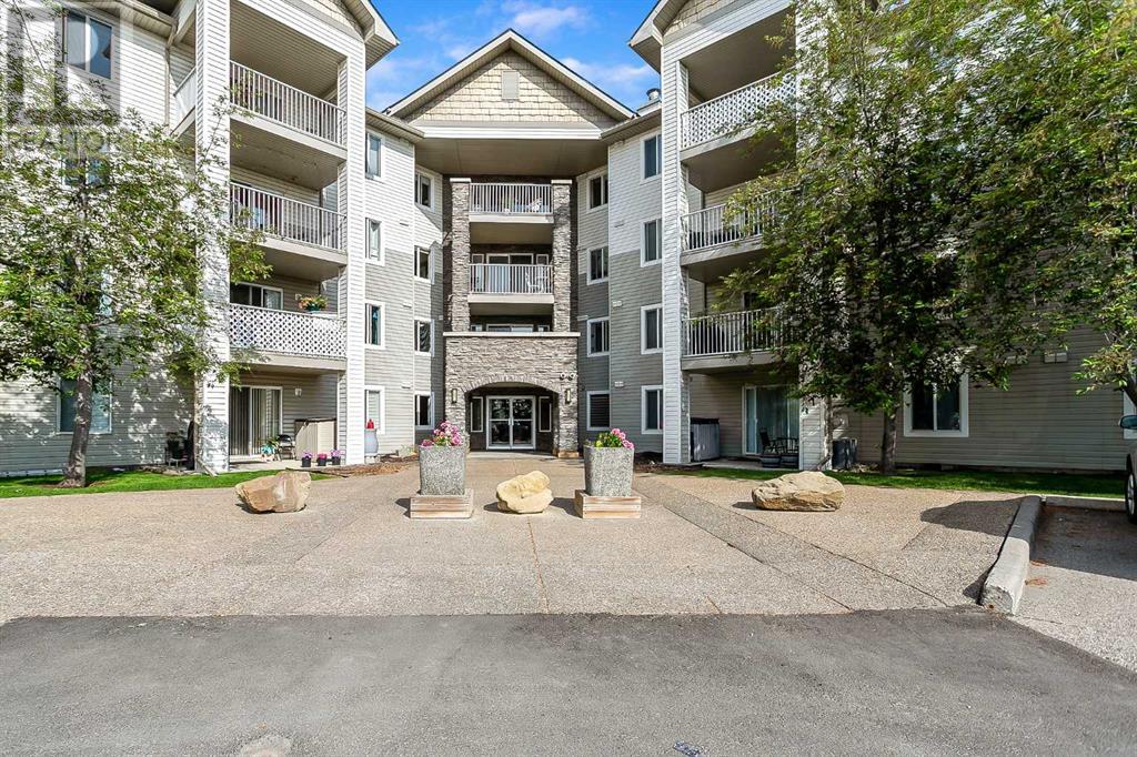 315, 2000 Somervale Court SW, Calgary, Alberta