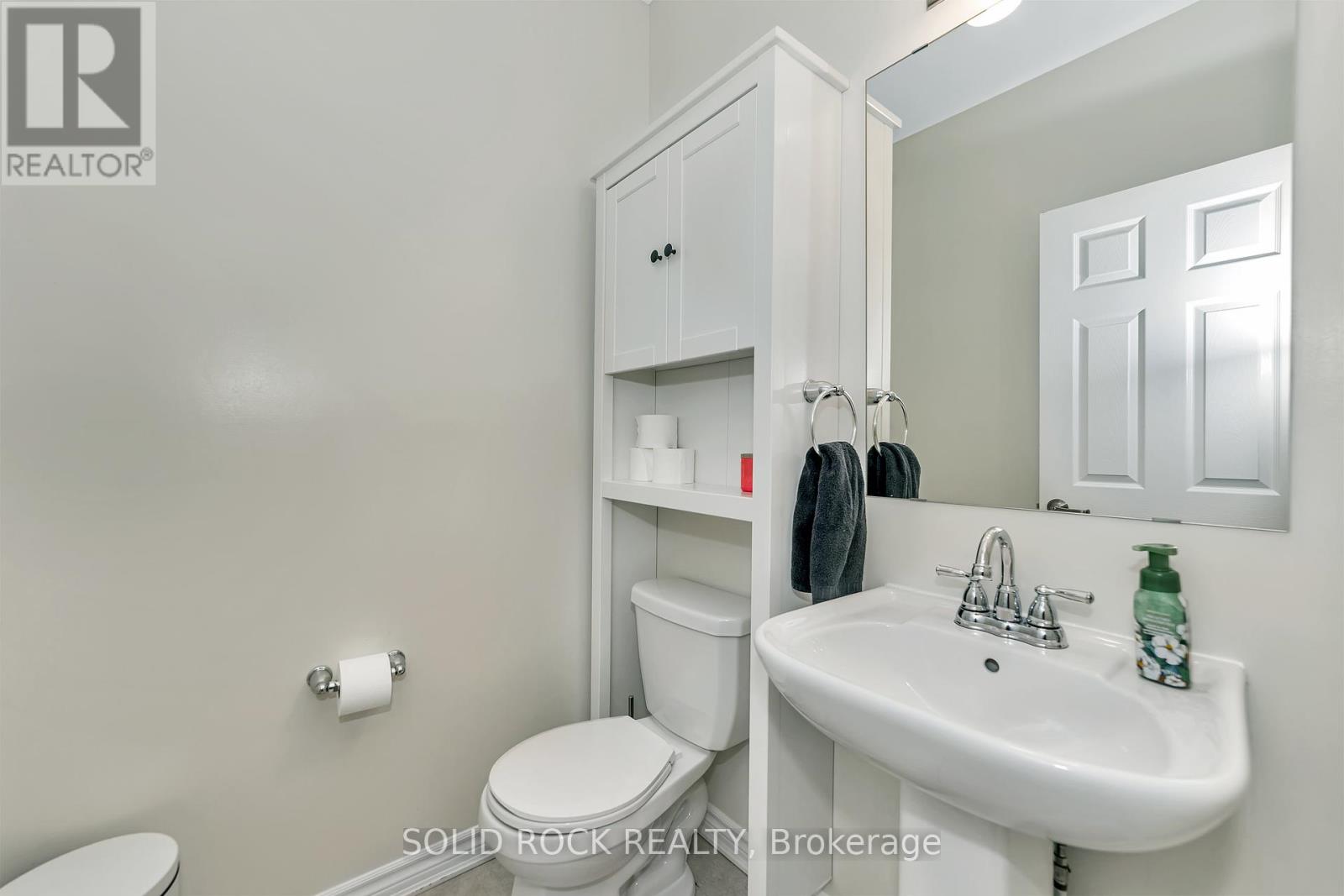 32 Solaris Drive, Ottawa, Ontario  K2M 0L6 - Photo 11 - X12206516