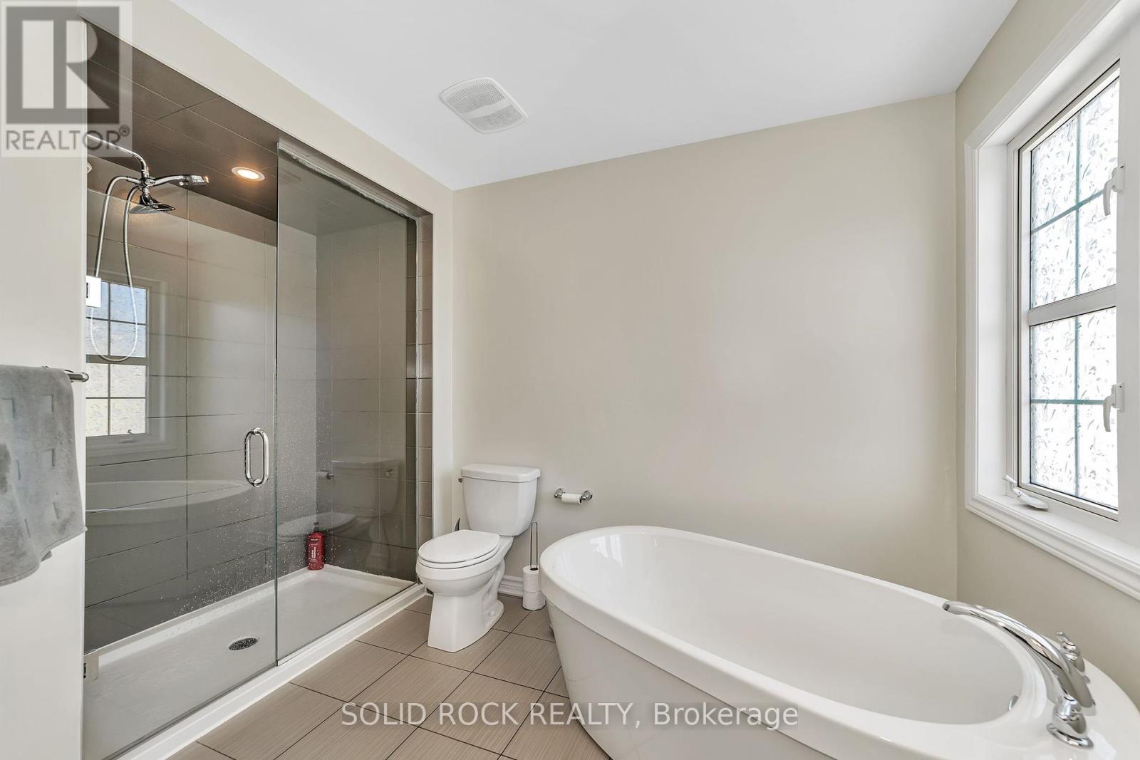 32 Solaris Drive, Ottawa, Ontario  K2M 0L6 - Photo 32 - X12206516