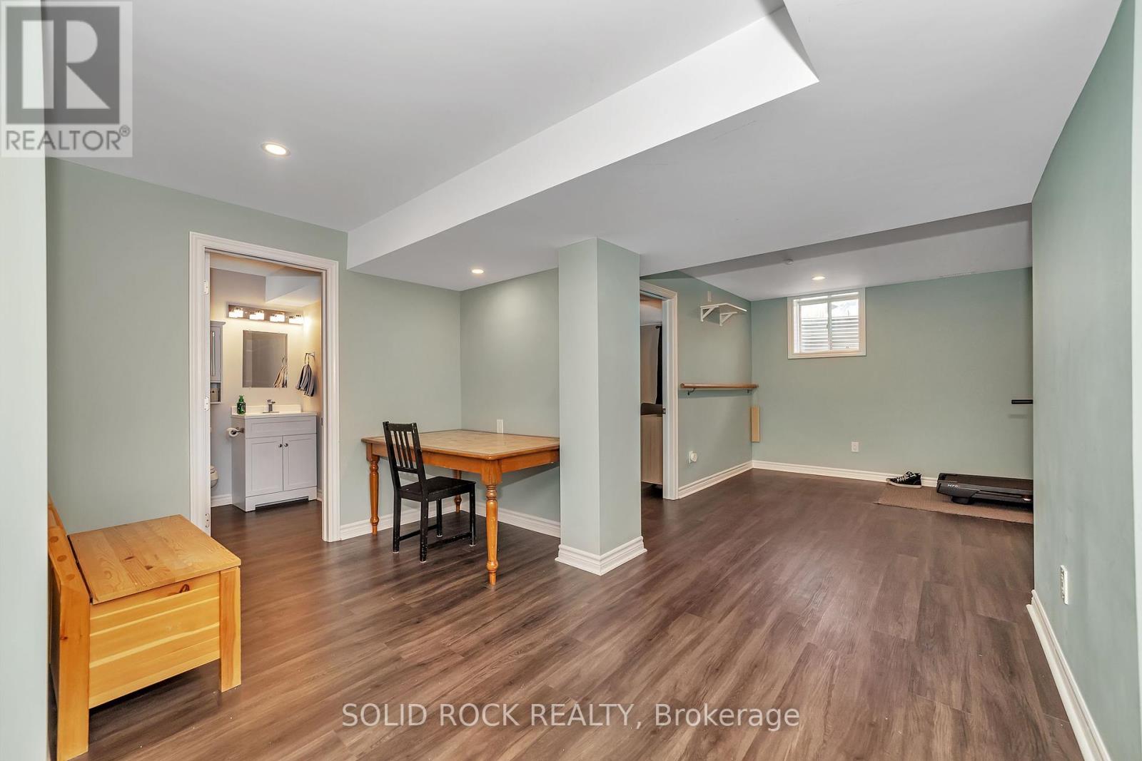 32 Solaris Drive, Ottawa, Ontario  K2M 0L6 - Photo 34 - X12206516