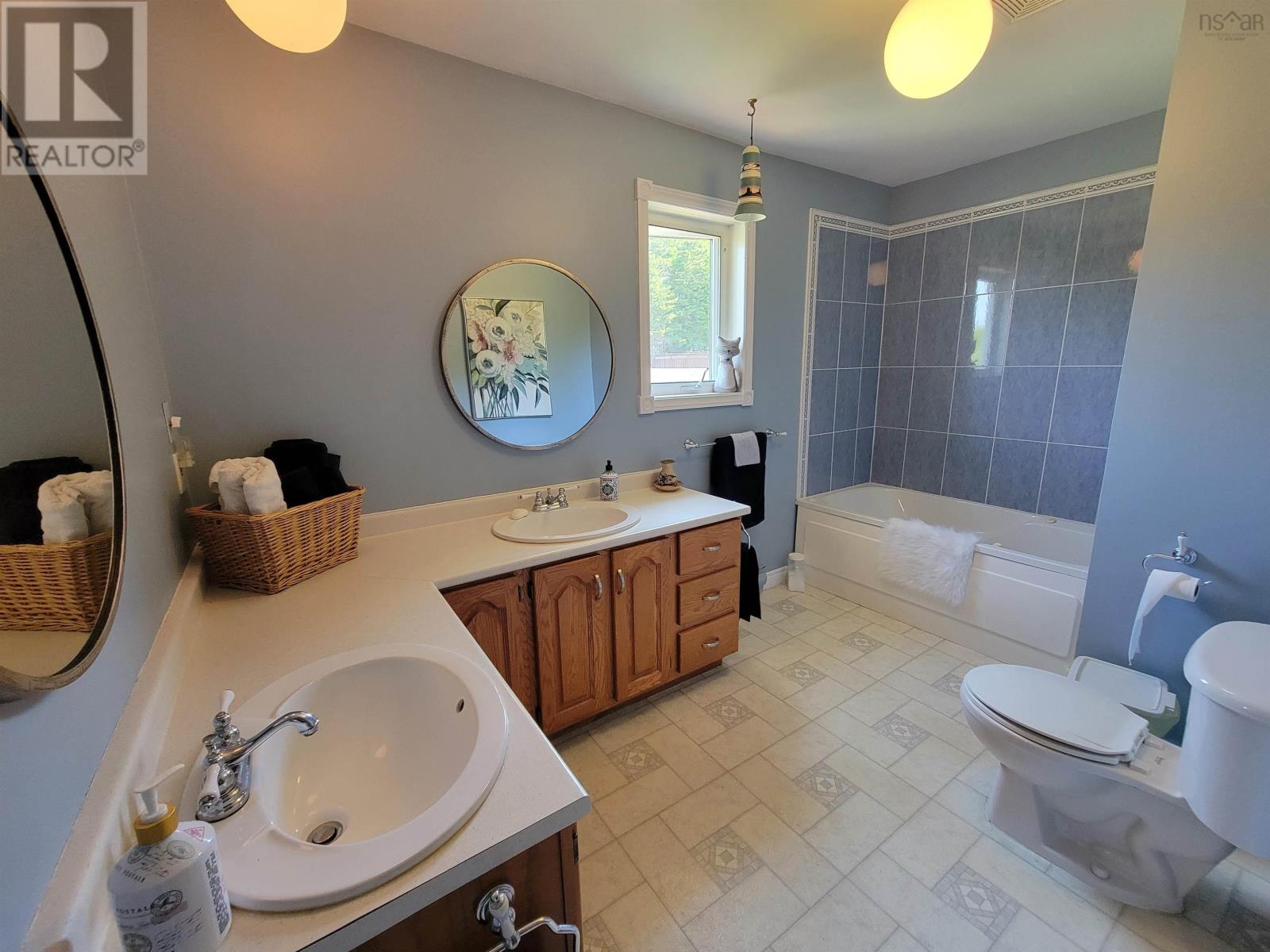 17 Hallmark Crescent Crescent, Howie Centre, Nova Scotia  B1L 1C7 - Photo 23 - 202513886