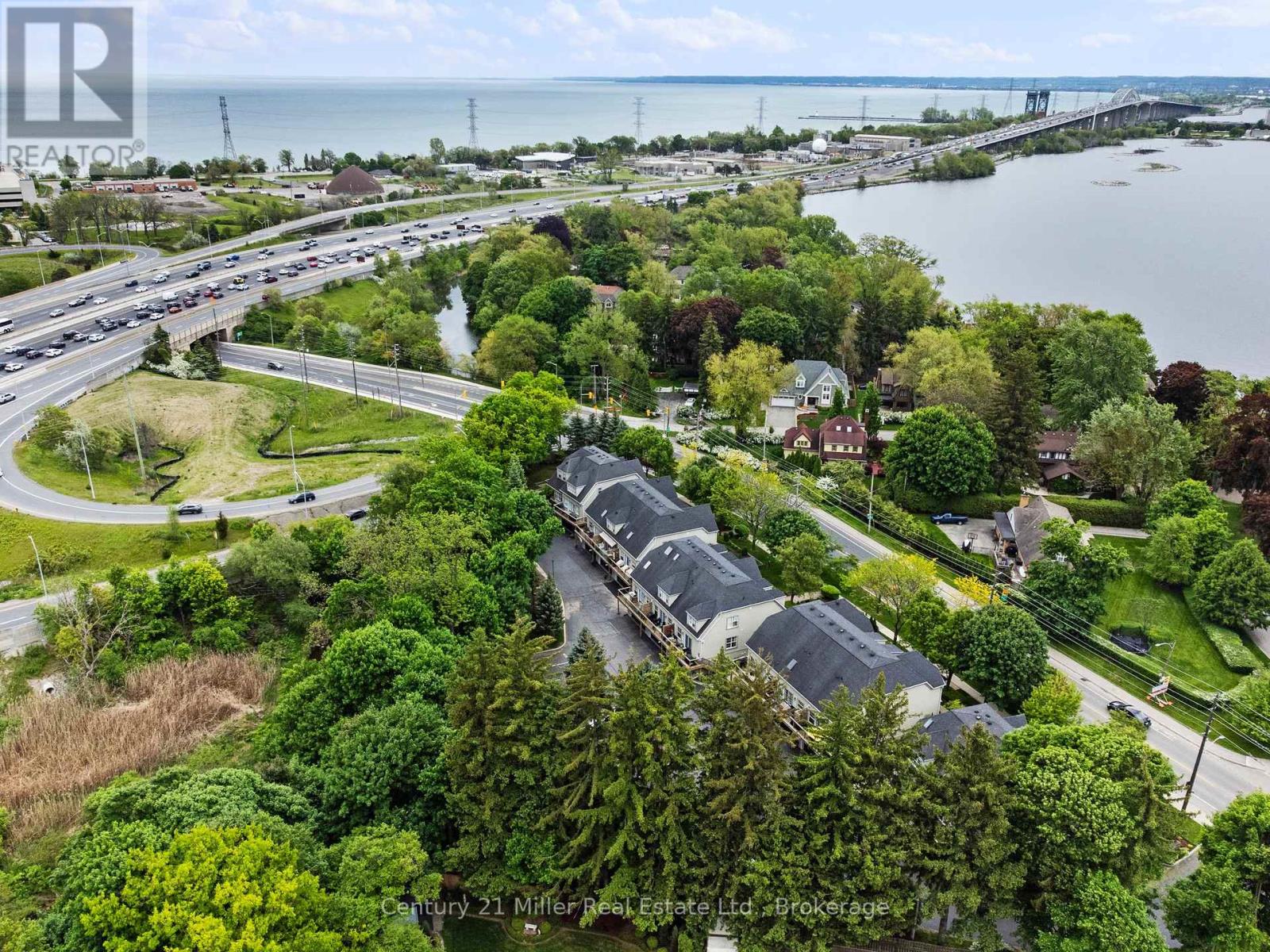 11 - 1061 North Shore Boulevard E, Burlington, Ontario  L7T 1X9 - Photo 34 - W12206403