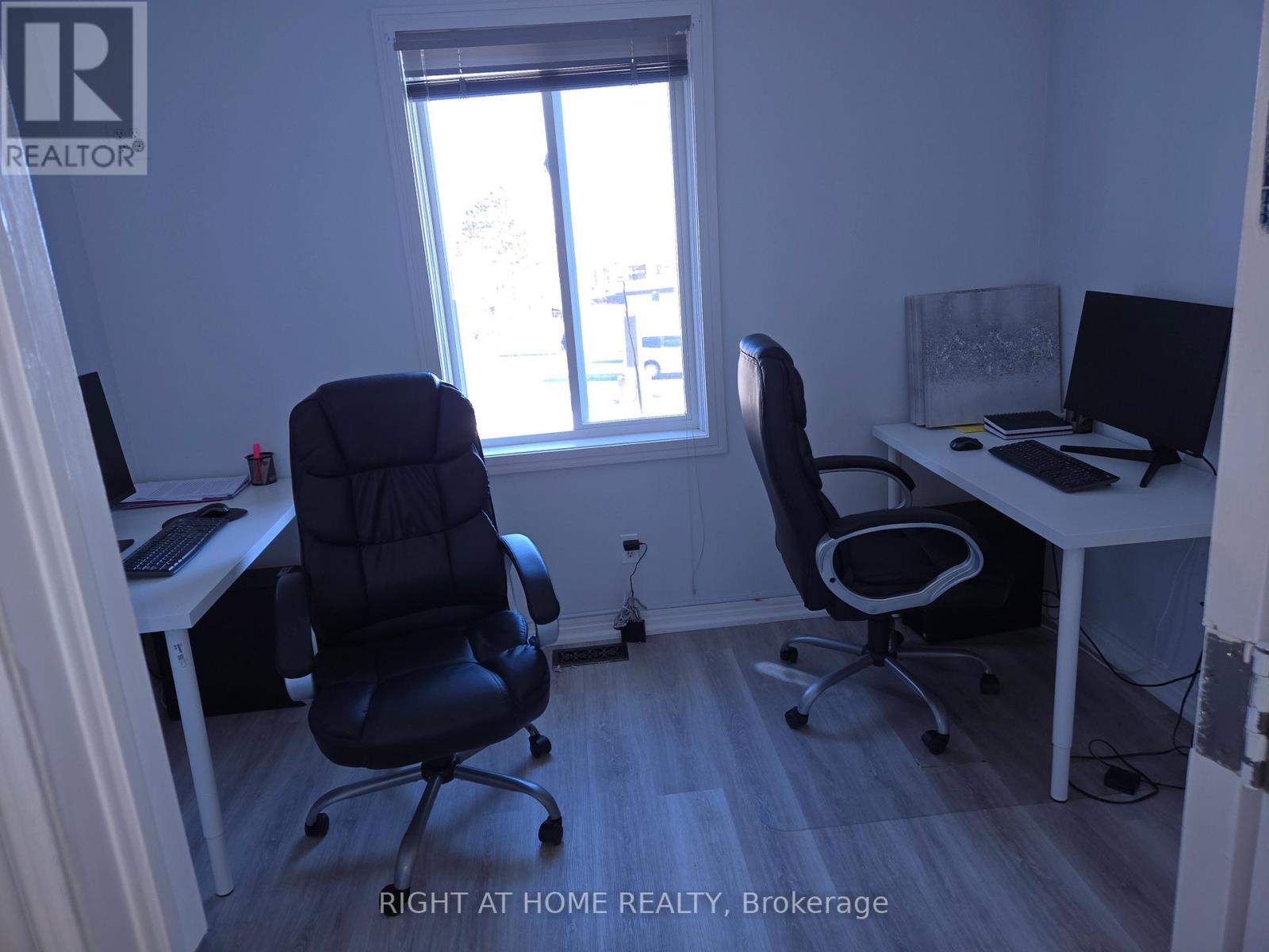 Main Floor - 10014 Yonge Street N, Richmond Hill, Ontario  L4C 1T8 - Photo 7 - N12206370
