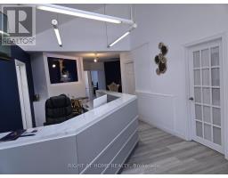 MAIN FLOOR - 10014 YONGE STREET N, Richmond Hill, Ontario