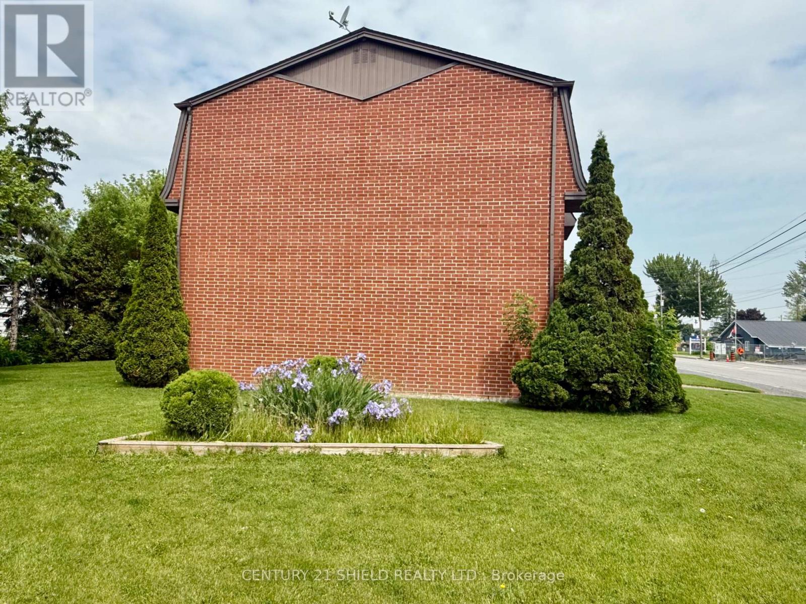 124 Military Road N, South Glengarry, Ontario  K0C 1N0 - Photo 3 - X12206406