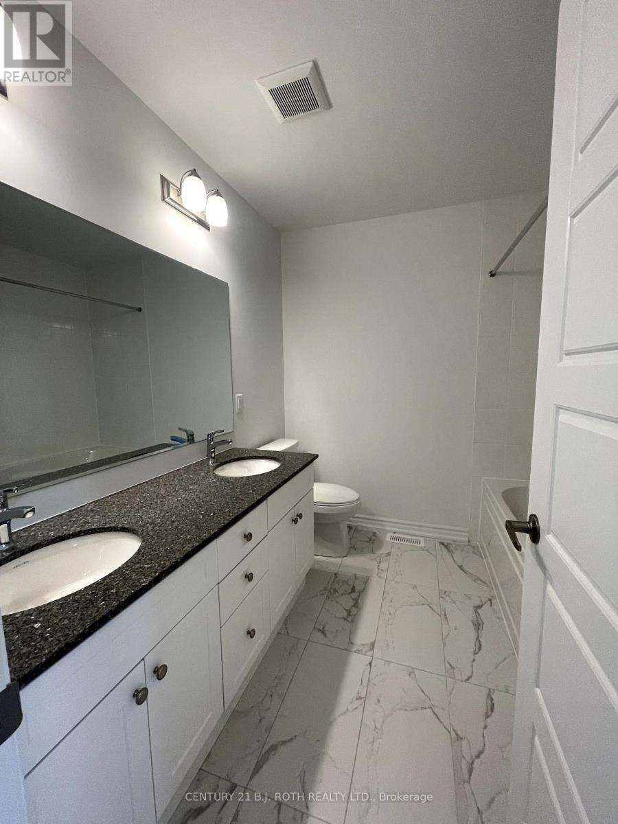 28 Vinewood Crescent, Barrie, Ontario  L9J 0B7 - Photo 24 - S12206353