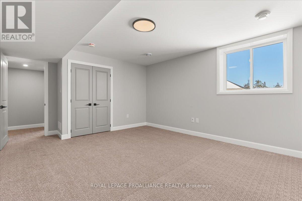 47 Rosewood Drive, Quinte West, Ontario  K0K 2C0 - Photo 13 - X12206490