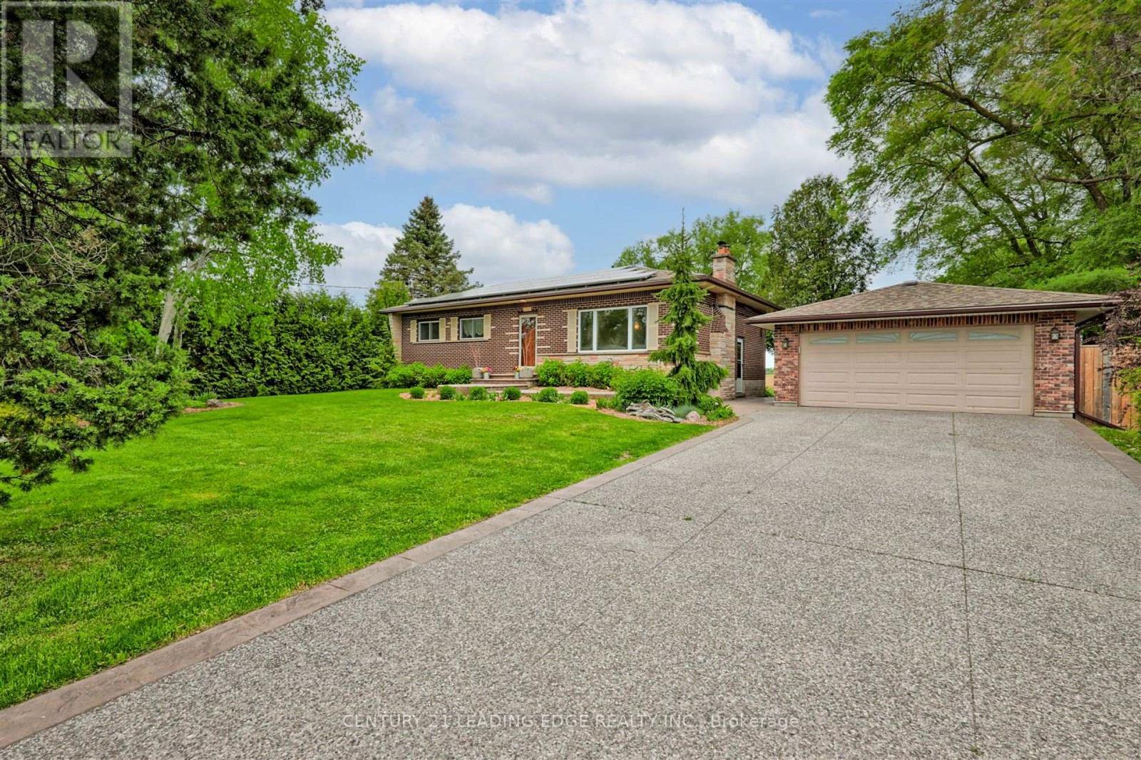 8276 White Church Road E, Hamilton, Ontario  L0R 1W0 - Photo 1 - X12188770