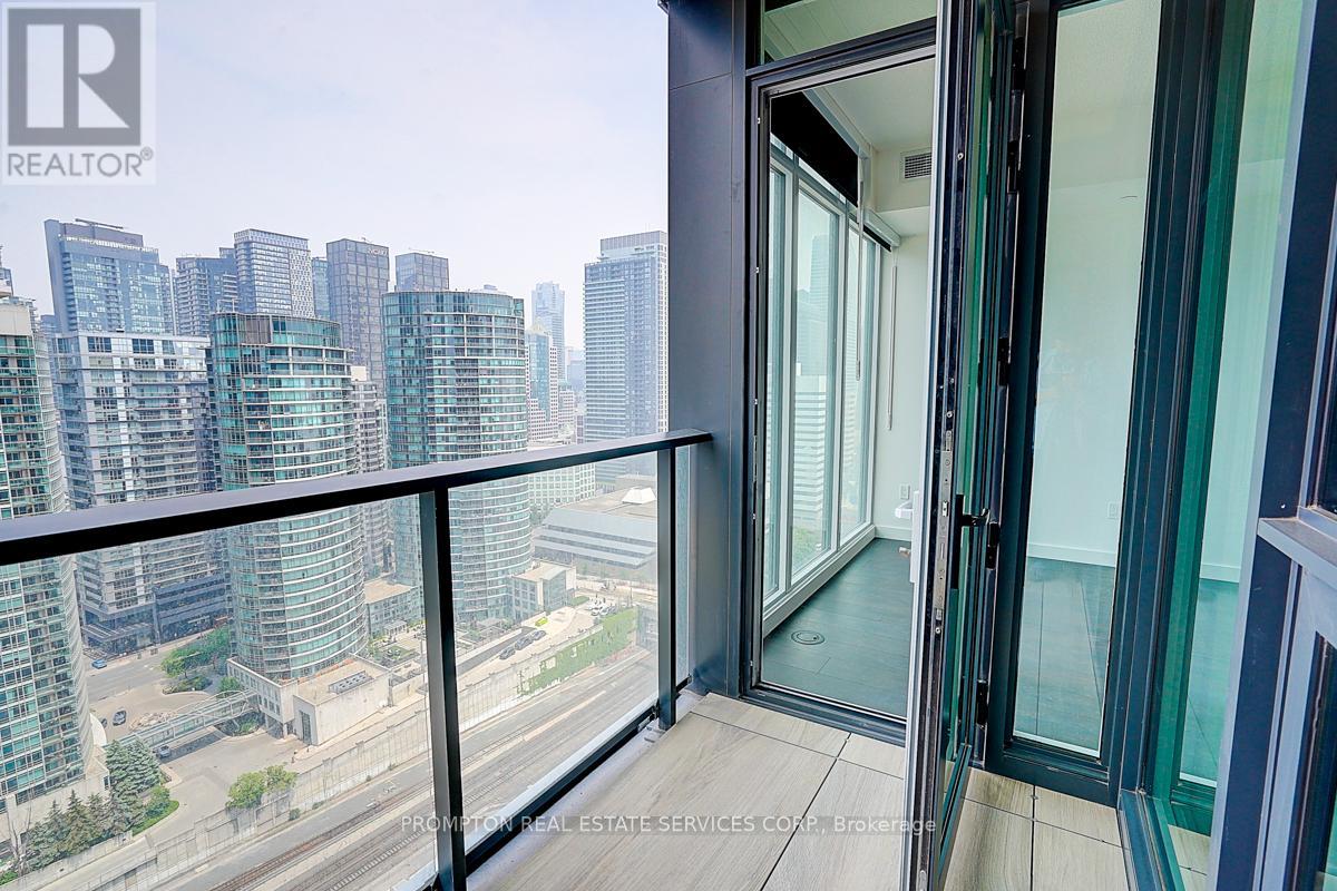 2612 - 1 Concord Cityplace Way, Toronto, Ontario  M5V 0X3 - Photo 42 - C12200142