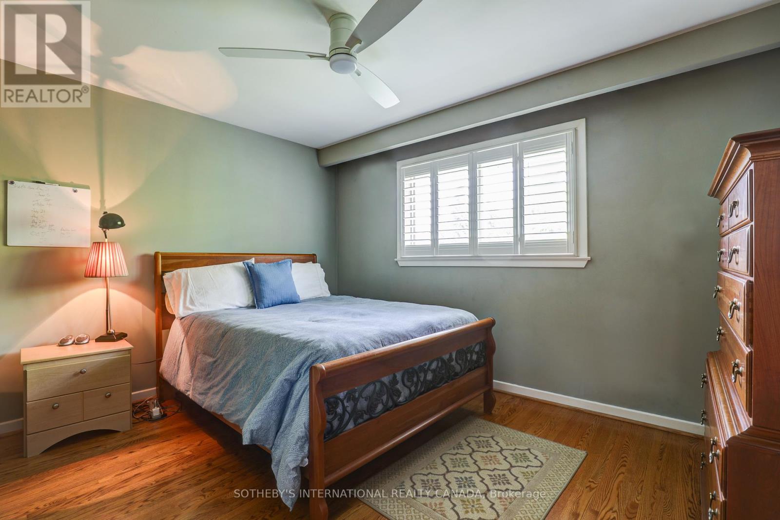 8 Hunting Ridge, Toronto, Ontario  M9R 1B5 - Photo 16 - W12206289