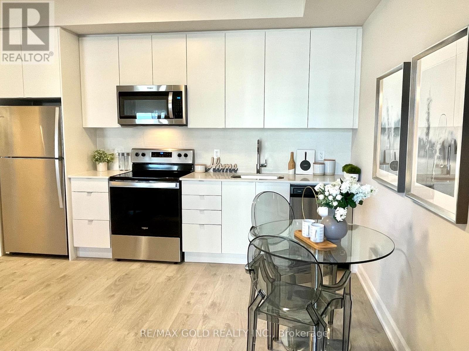 602 - 3200 William Coltson Avenue, Oakville, Ontario  L6H 7W6 - Photo 5 - W12206337
