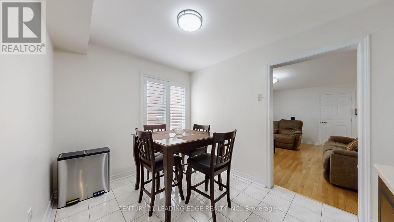 17 Pressed Brick Drive, Brampton (Brampton North), Ontario  L6V 4K3 - Photo 15 - W12206357