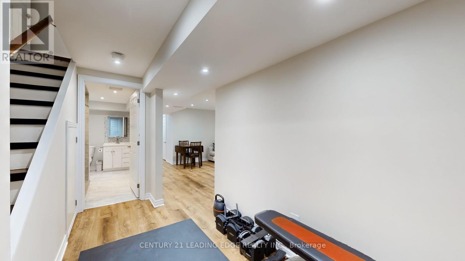17 Pressed Brick Drive, Brampton, Ontario  L6V 4K3 - Photo 33 - W12206357