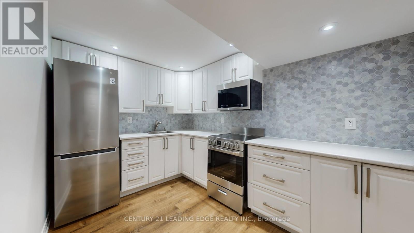 17 Pressed Brick Drive, Brampton, Ontario  L6V 4K3 - Photo 38 - W12206357