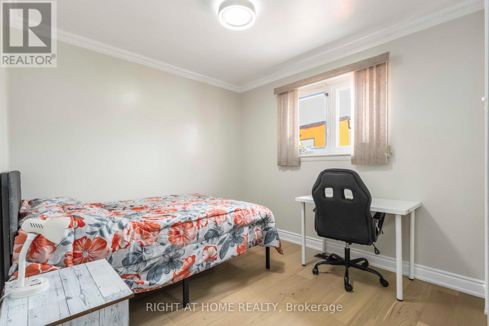 16 Frith Road, Toronto, Ontario  M3N 1G1 - Photo 18 - W12206360