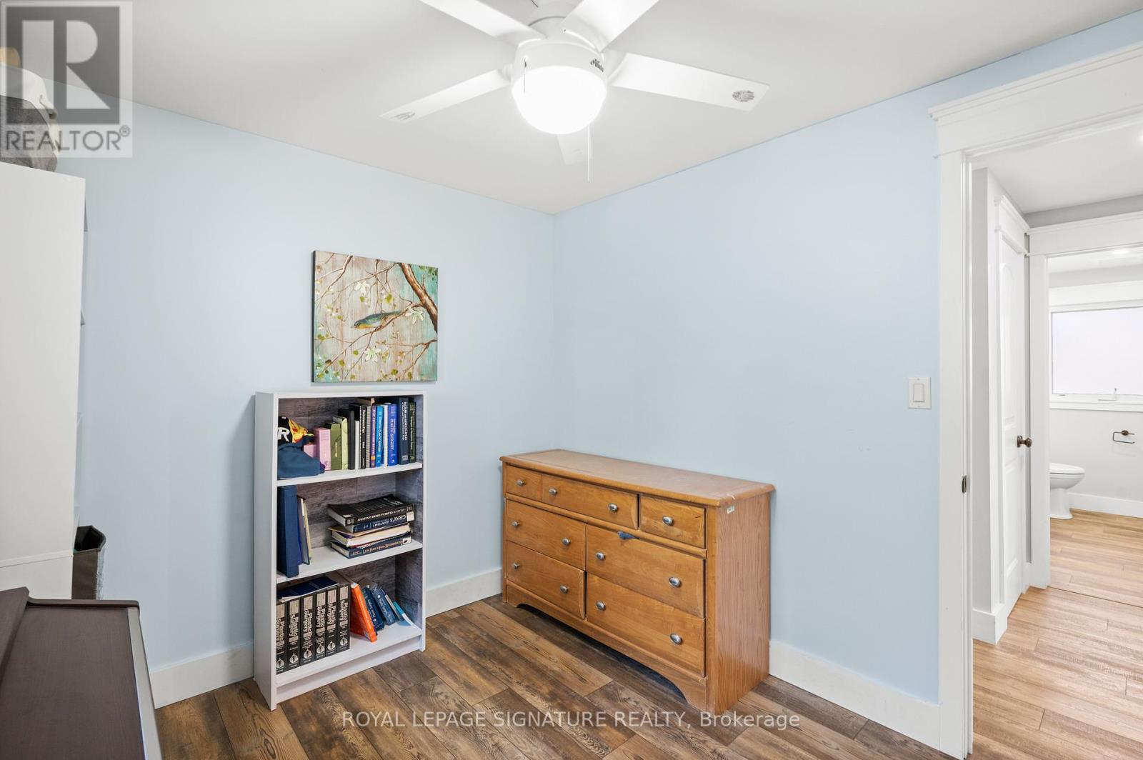 756 Frobisher Boulevard, Milton, Ontario  L9T 3H8 - Photo 17 - W12206367