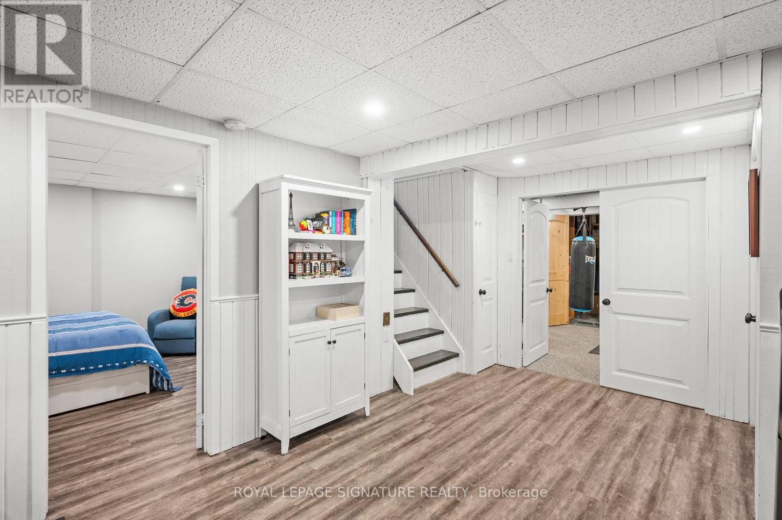 756 Frobisher Boulevard, Milton (Dp Dorset Park), Ontario  L9T 3H8 - Photo 21 - W12206367