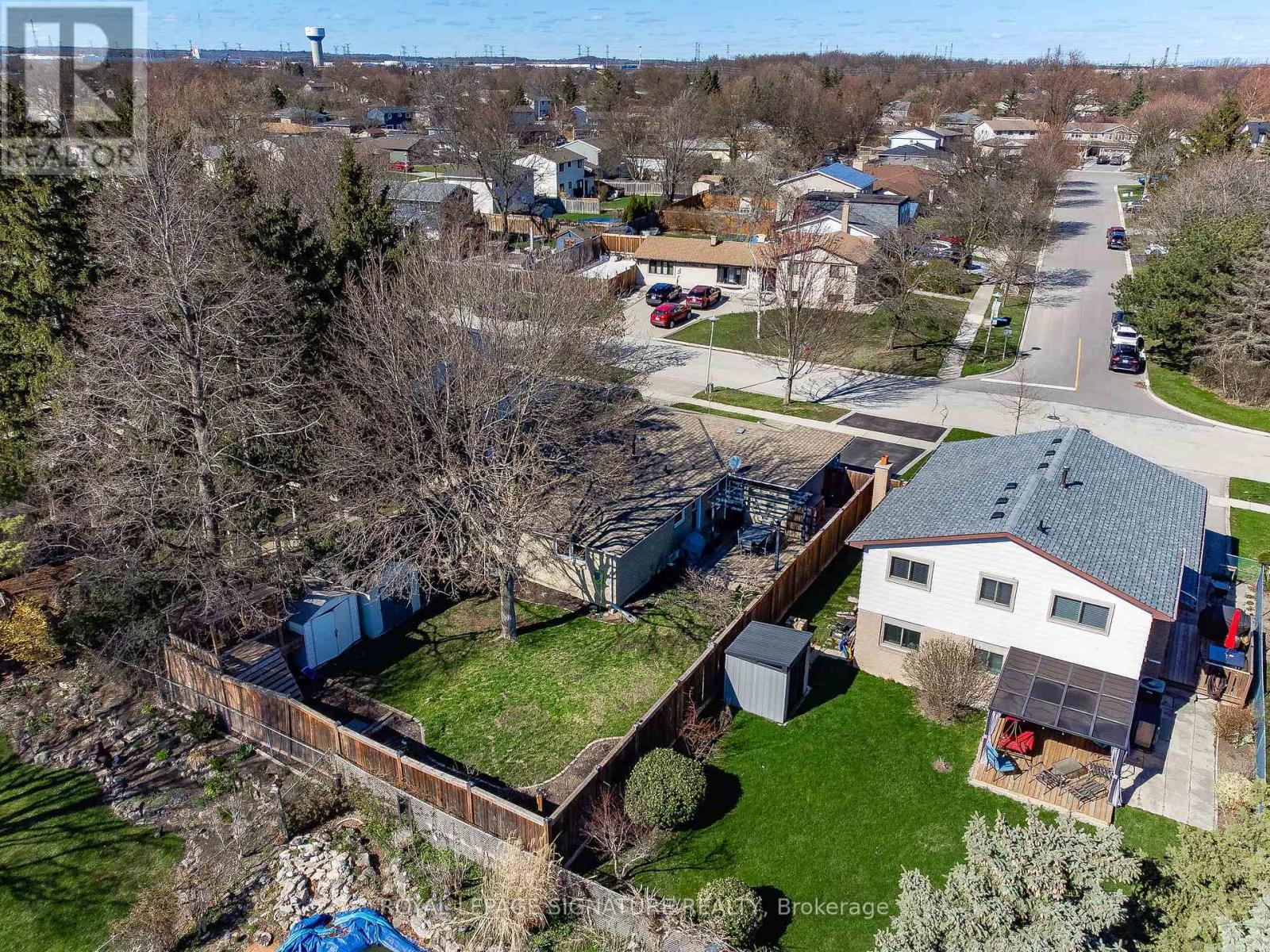 756 Frobisher Boulevard, Milton, Ontario  L9T 3H8 - Photo 32 - W12206367