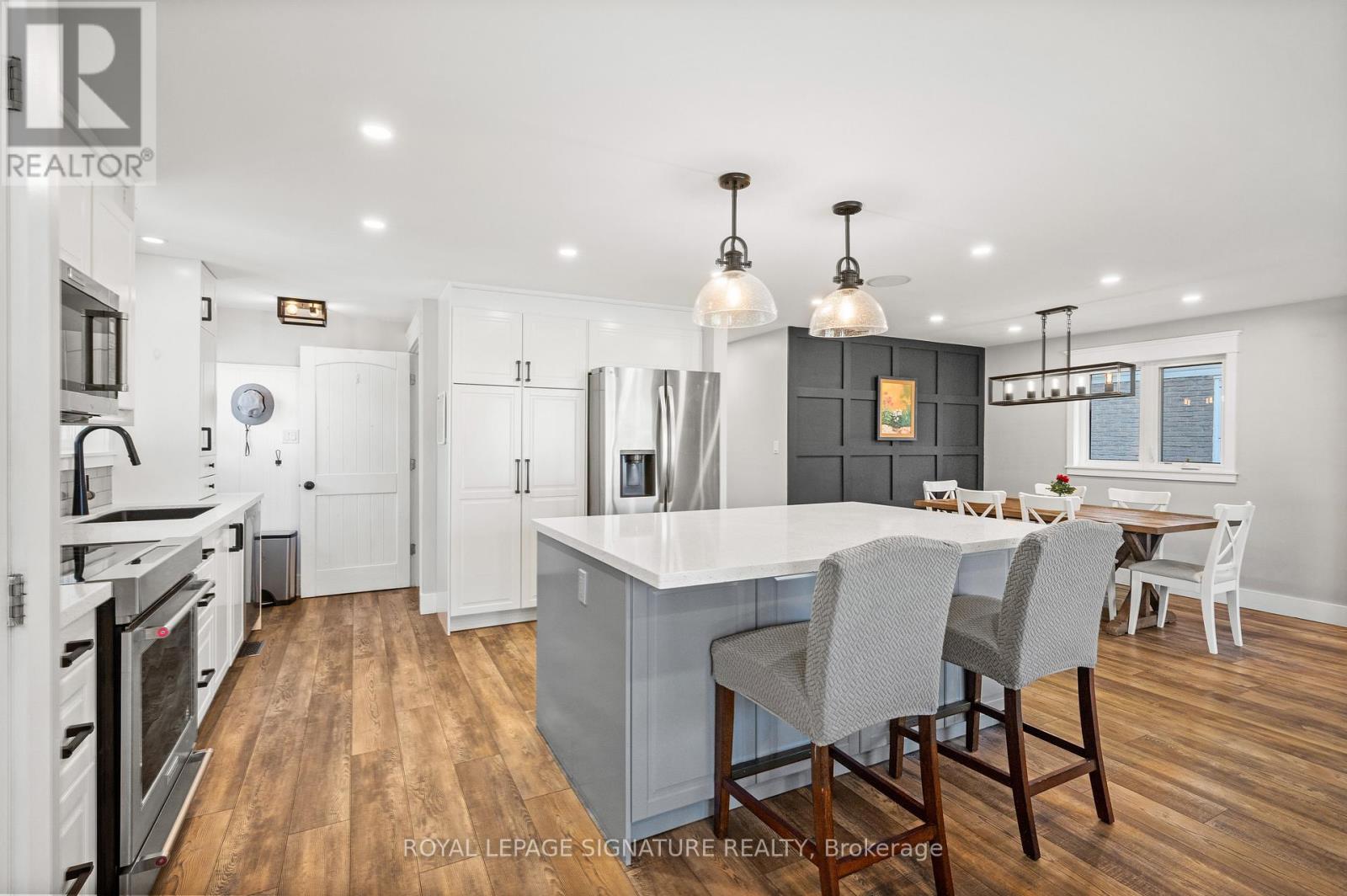 756 Frobisher Boulevard, Milton, Ontario  L9T 3H8 - Photo 9 - W12206367
