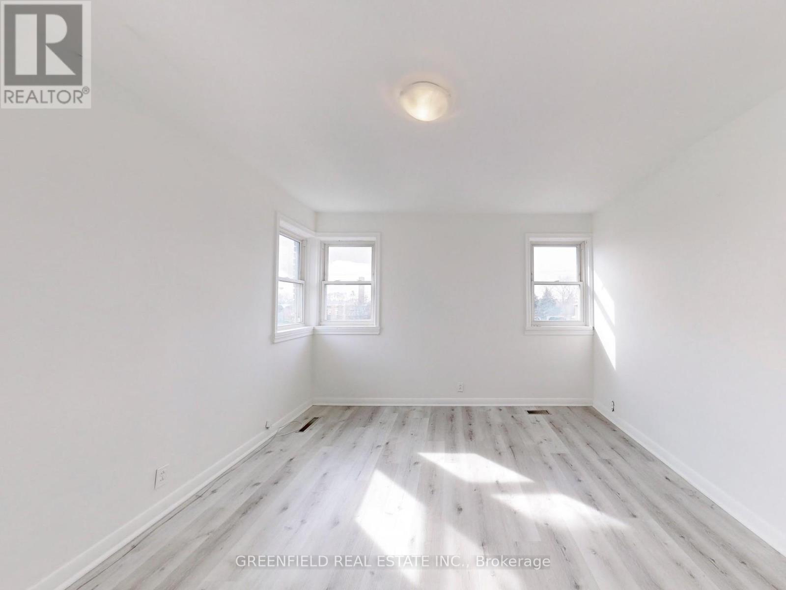 3131 Weston Road, Toronto, Ontario  M9M 2T4 - Photo 32 - W12206368