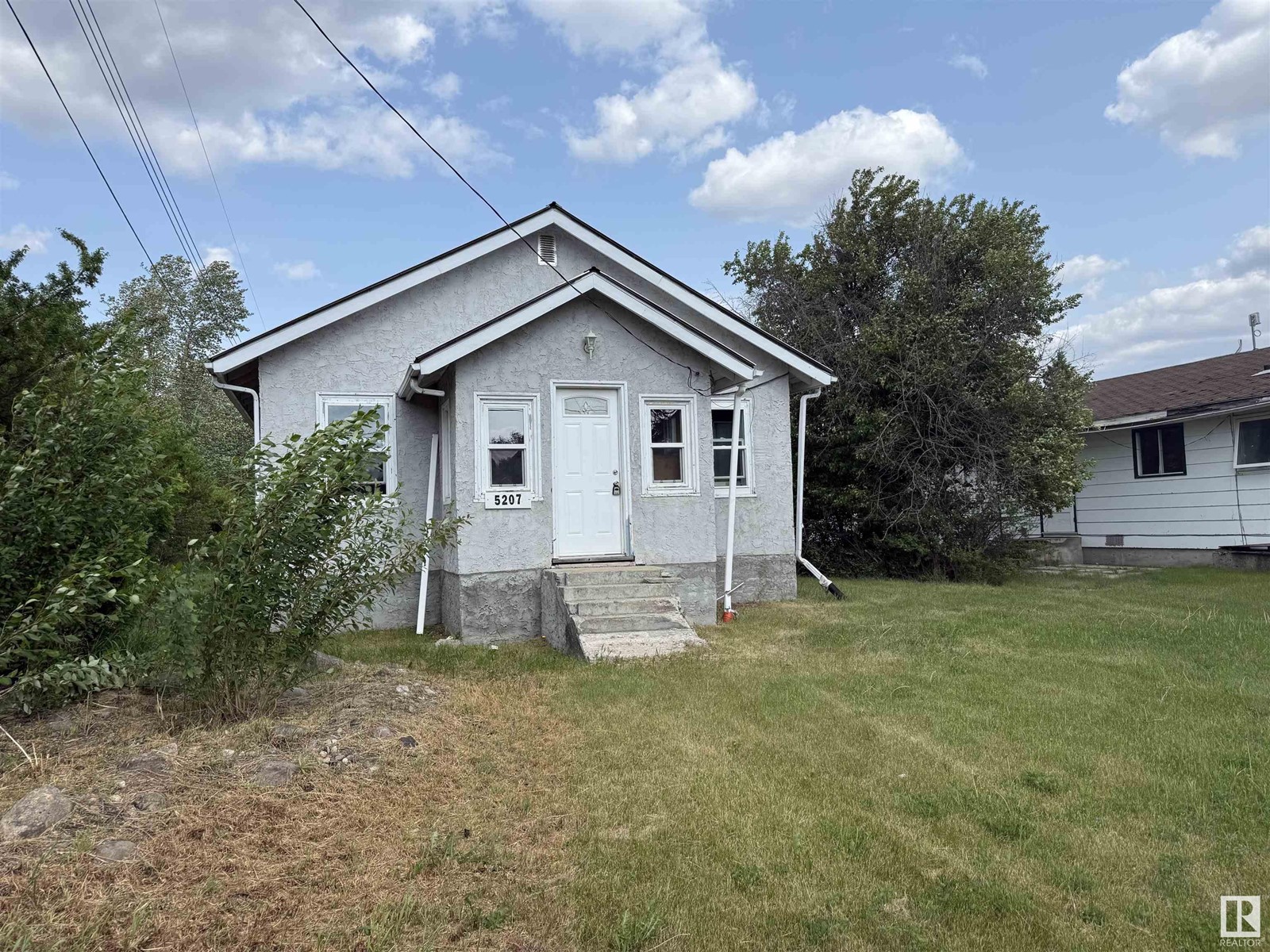 5207 Pyrogy DR, Glendon, Alberta