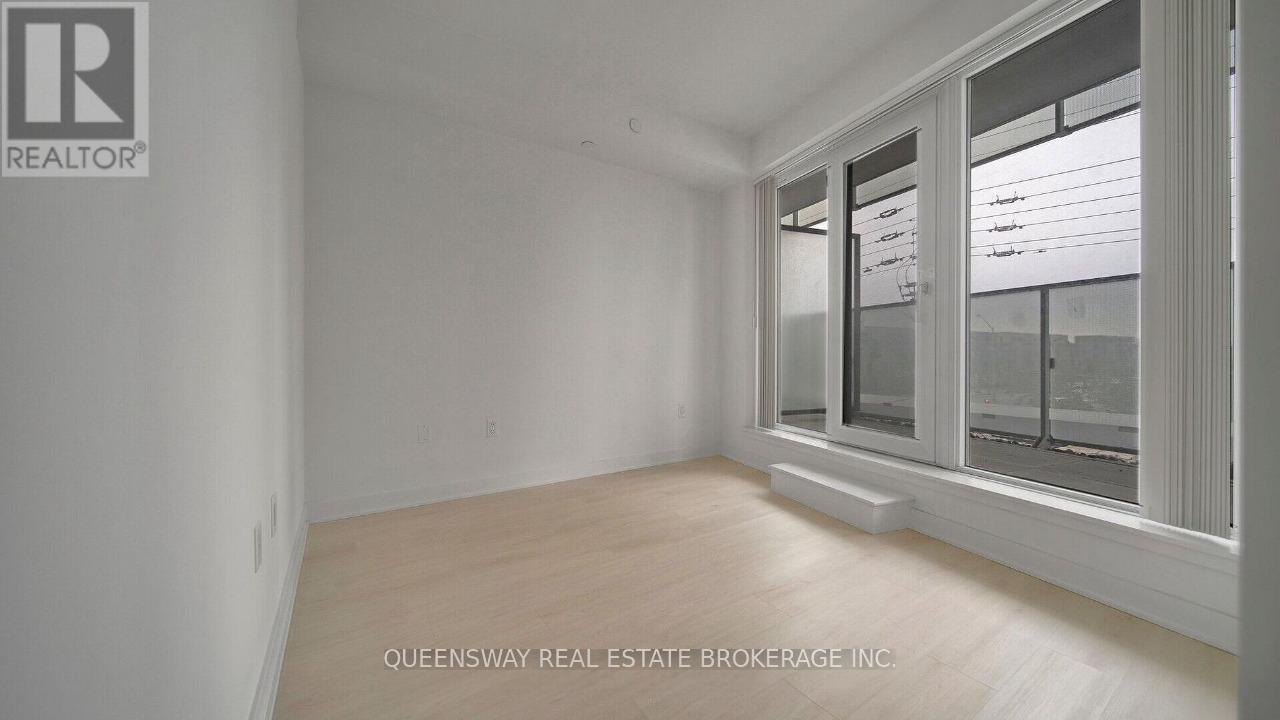 206 - 3900 Confederation Parkway, Mississauga, Ontario  L5B 3J1 - Photo 13 - W12191209