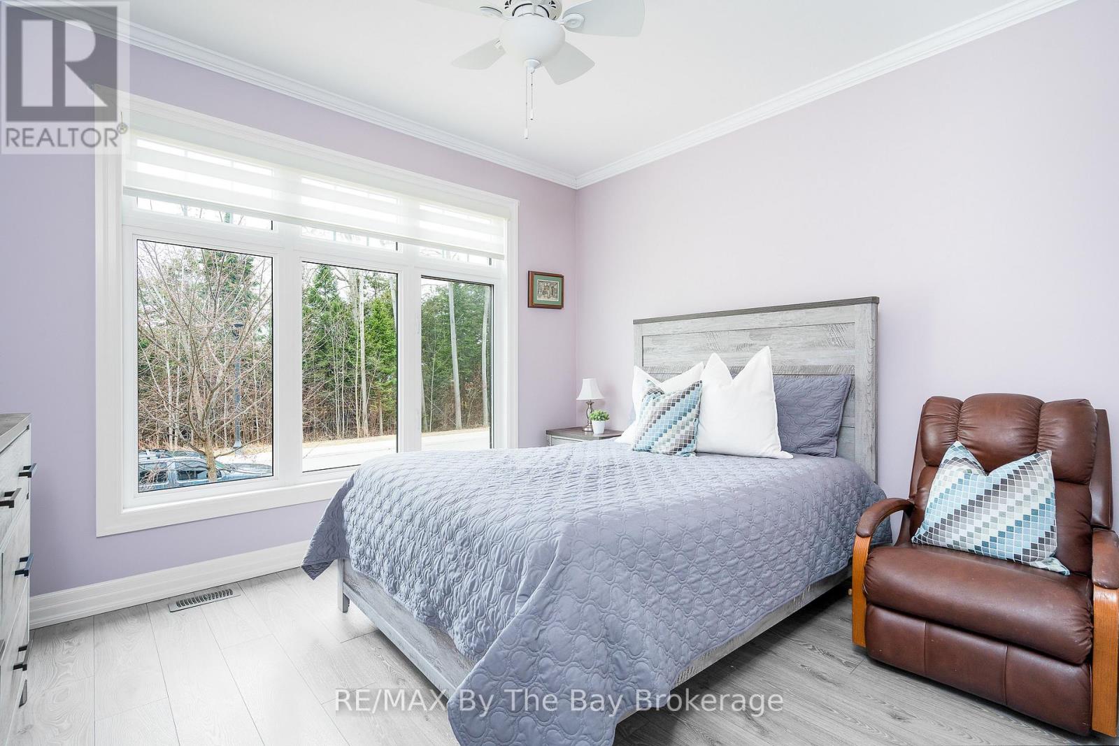 28 Cristiano Avenue, Wasaga Beach, Ontario  L9Z 0H2 - Photo 26 - S12082799