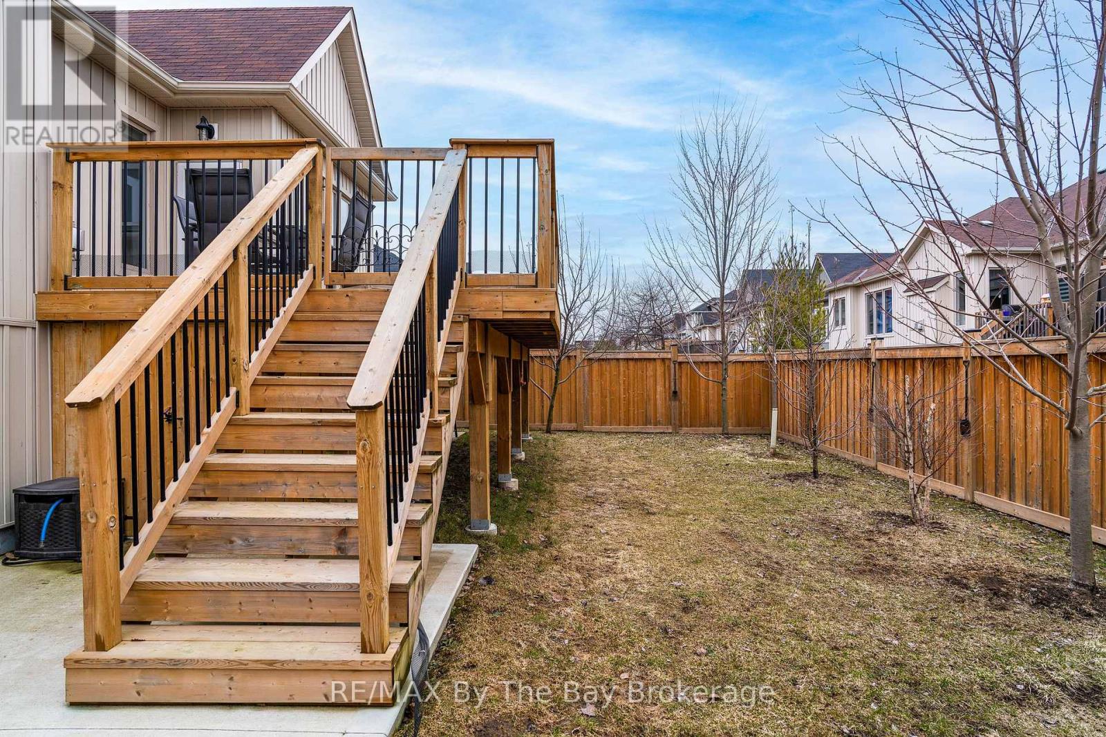 28 Cristiano Avenue, Wasaga Beach, Ontario  L9Z 0H2 - Photo 39 - S12082799