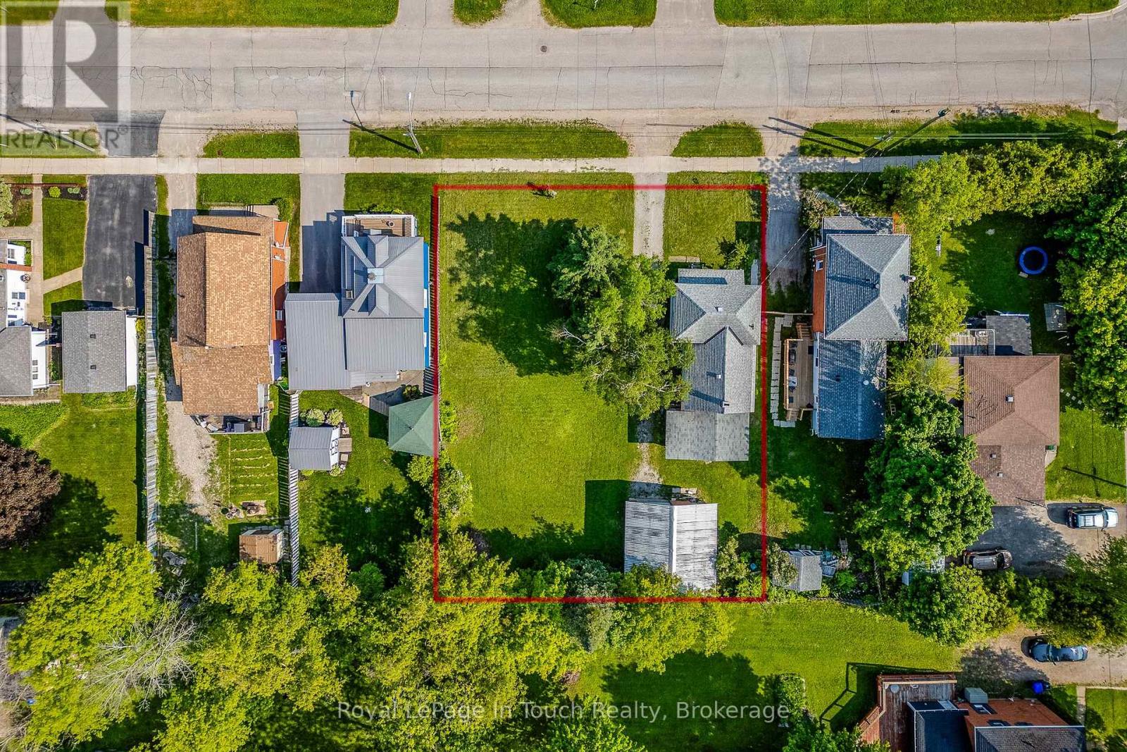 242 Barnett Avenue, Midland, Ontario  L4R 1N1 - Photo 14 - S12202254