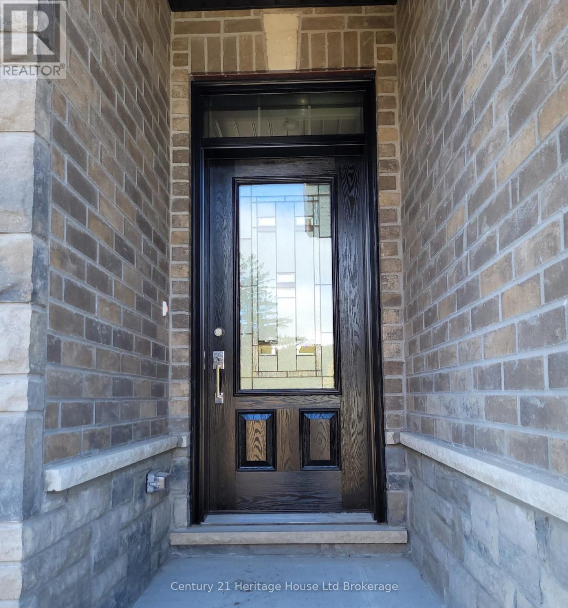 22 Matheson Crescent, East Zorra-Tavistock (Innerkip), Ontario  N0J 1M0 - Photo 1 - X12164664