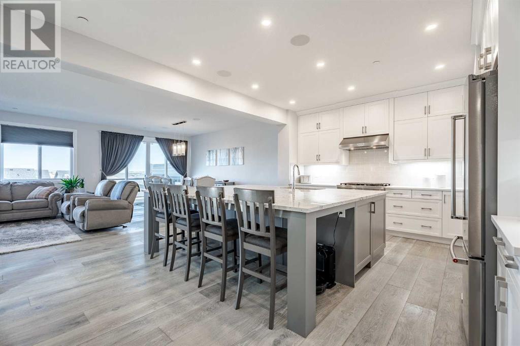Property at 199 Lucas Terrace NW image 5