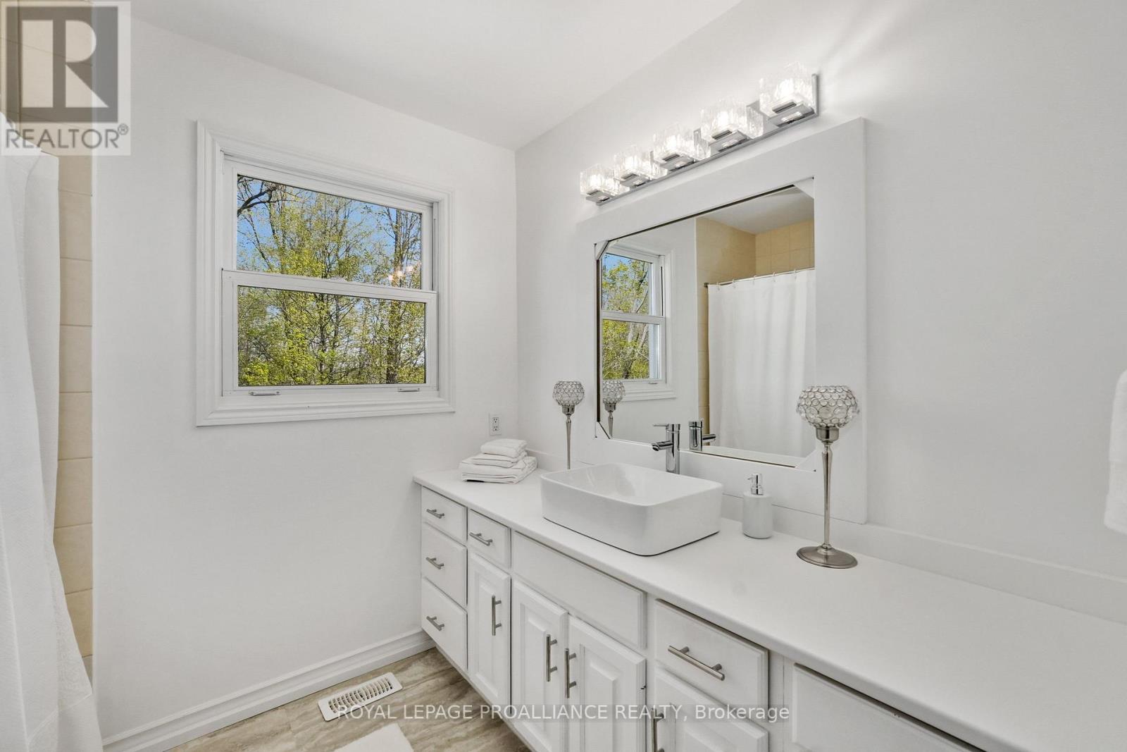 773 Belmont Township 4th Line, Havelock-Belmont-Methuen, Ontario  K0L 1Z0 - Photo 30 - X12206564