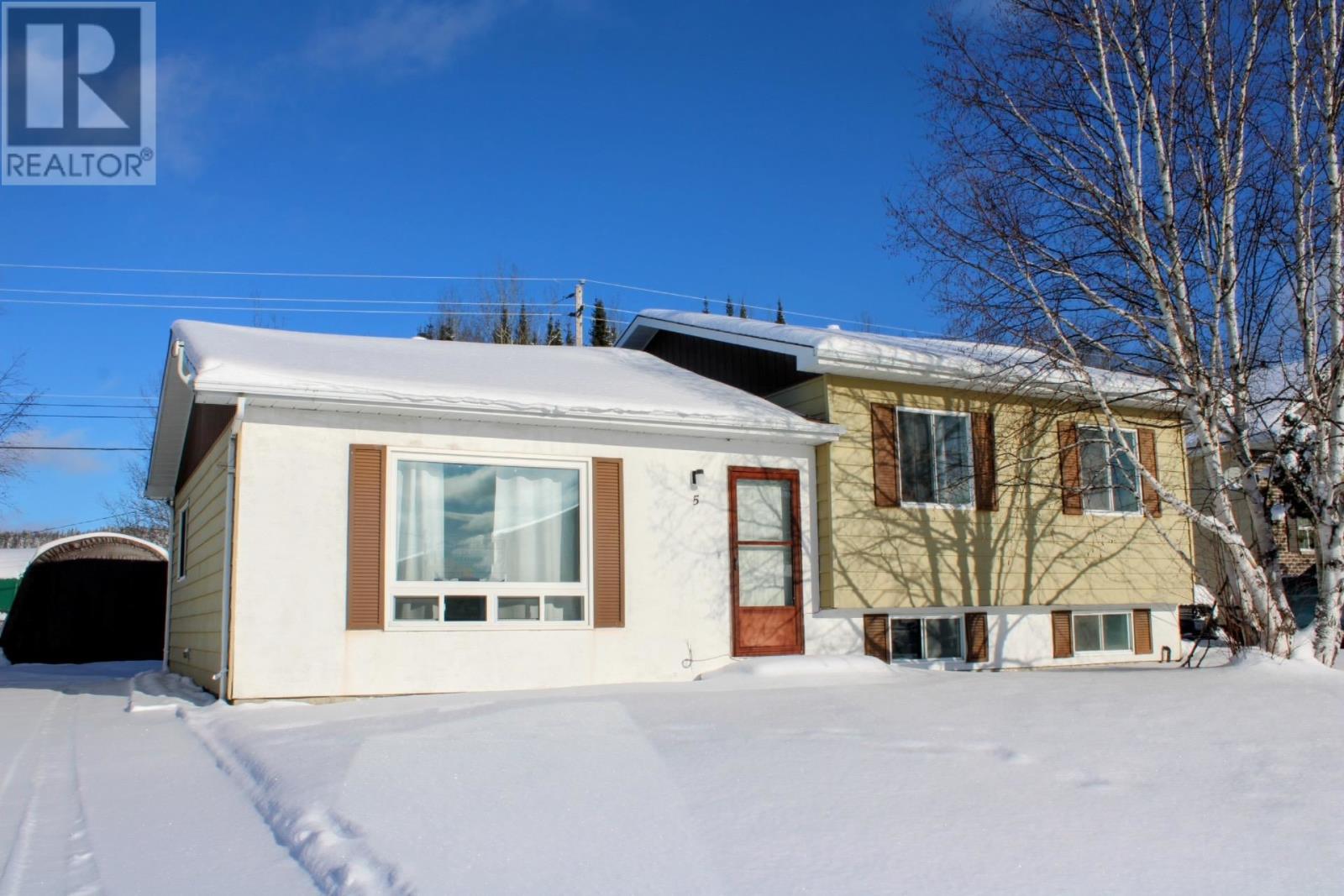 5 Wendego St, Manitouwadge, Ontario  P0T 2C0 - Photo 27 - TB242811
