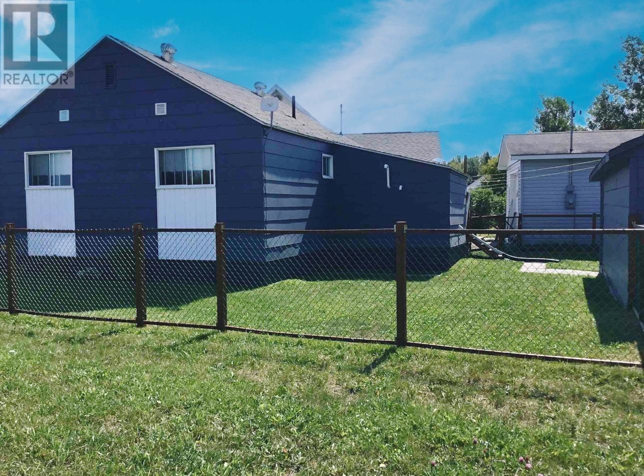309 Ball Park CRES, Geraldton, Ontario