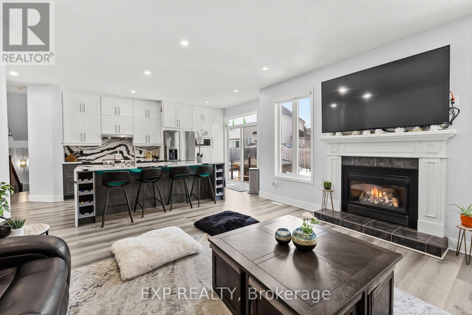 2151 Avebury Drive, Ottawa, Ontario  K4A 4G7 - Photo 10 - X12206604