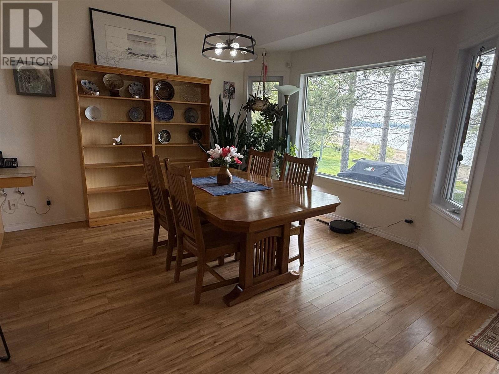 1329 Silver Beach Dr, Thunder Bay, Ontario  P7A 0Y8 - Photo 13 - TB251576